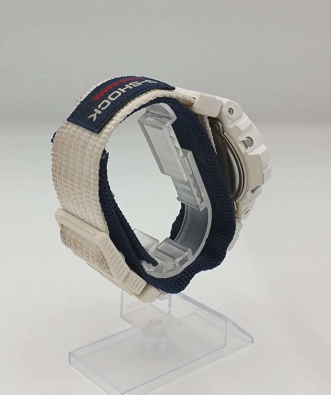 G-SHOCK Quartz DW-6697 - Image 3