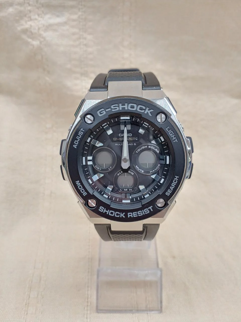 G-SHOCK Quartz GST-W300 - Image 2