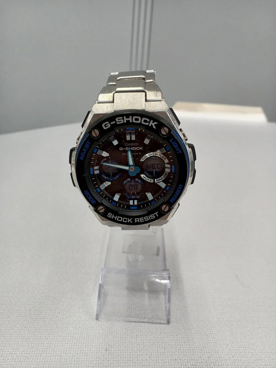 G-SHOCK Solar watch GST-W100D