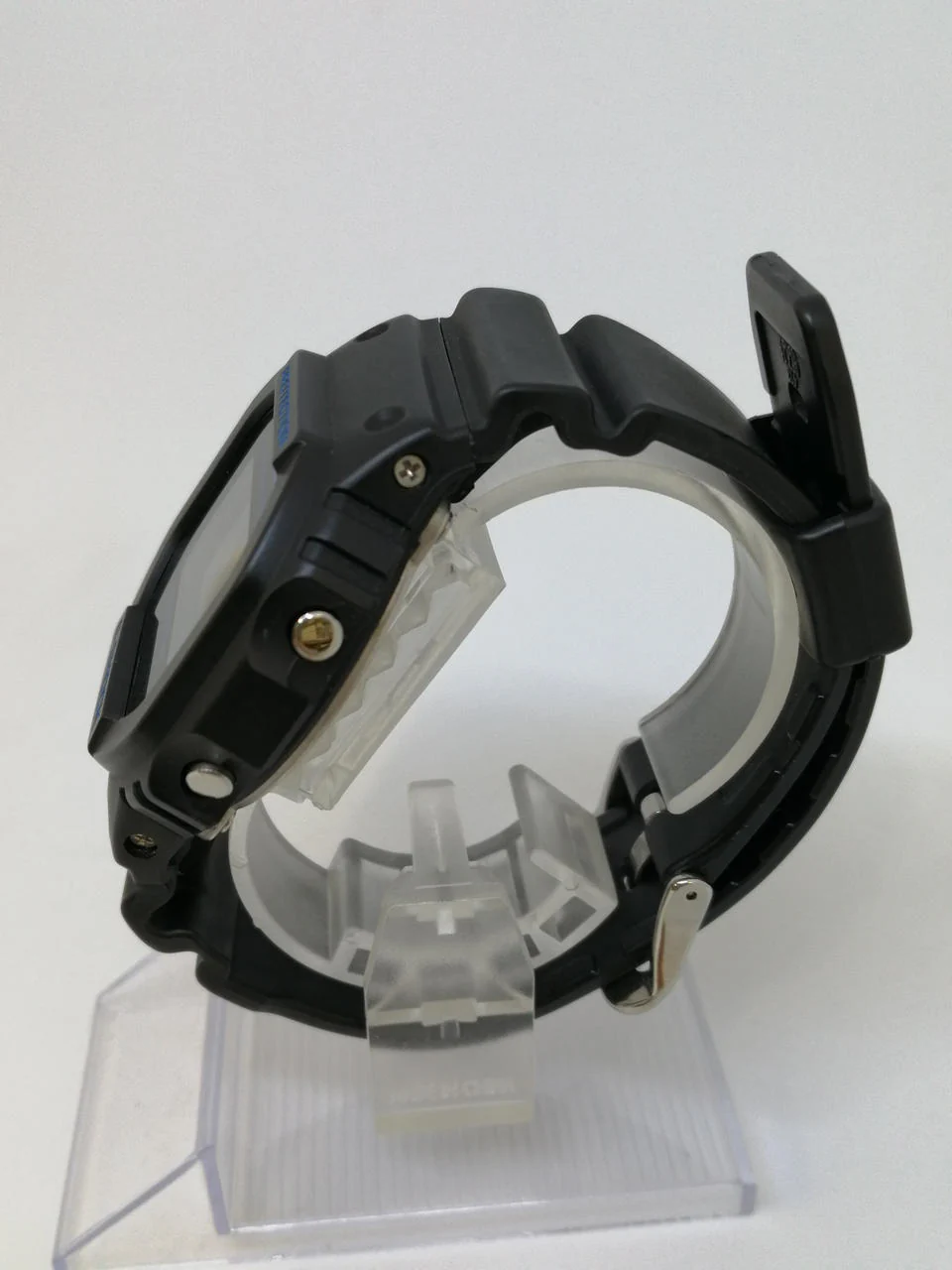 G-SHOCK Wristwatch DW-5600BBM - Image 2