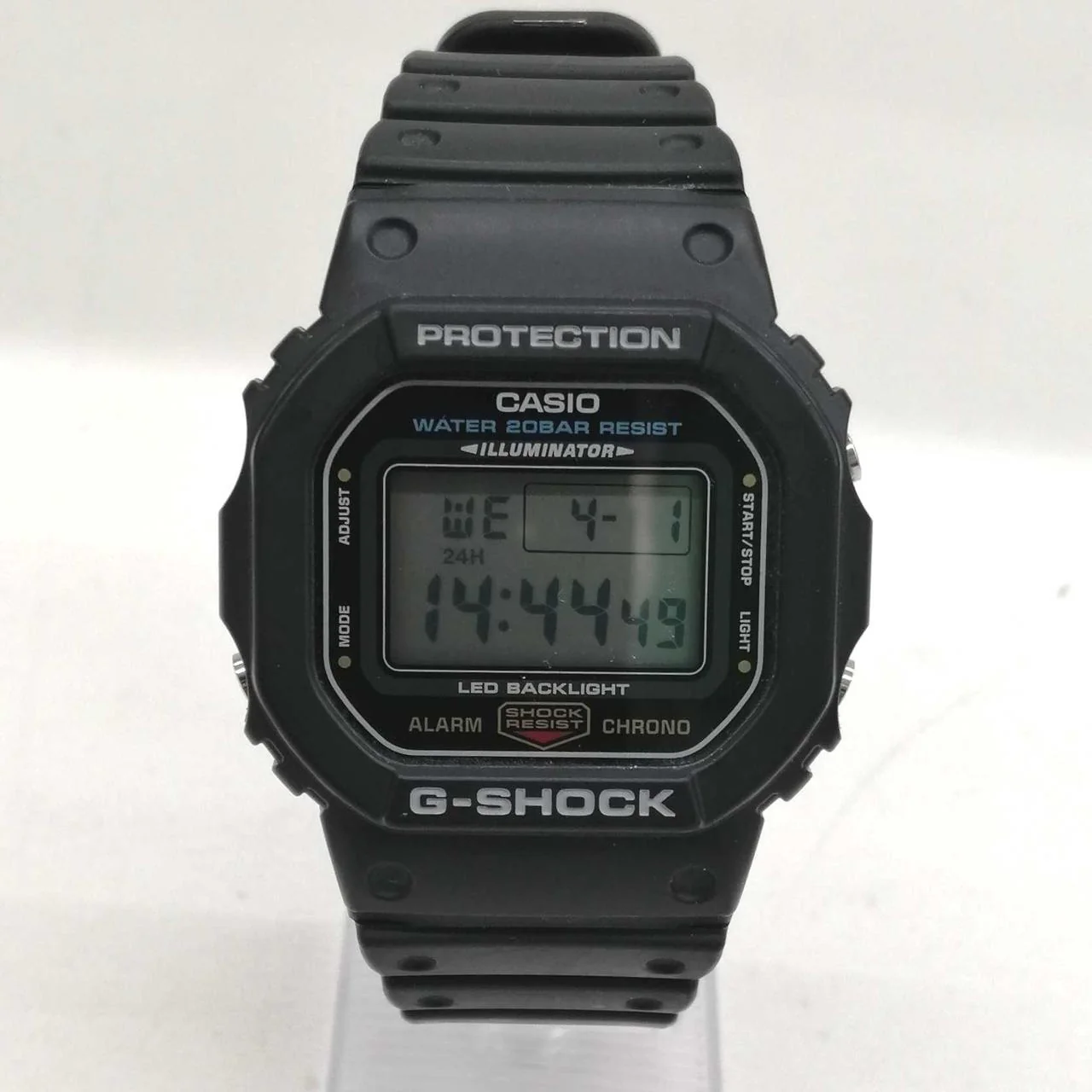 G-SHOCK Wristwatch DW-5600UE