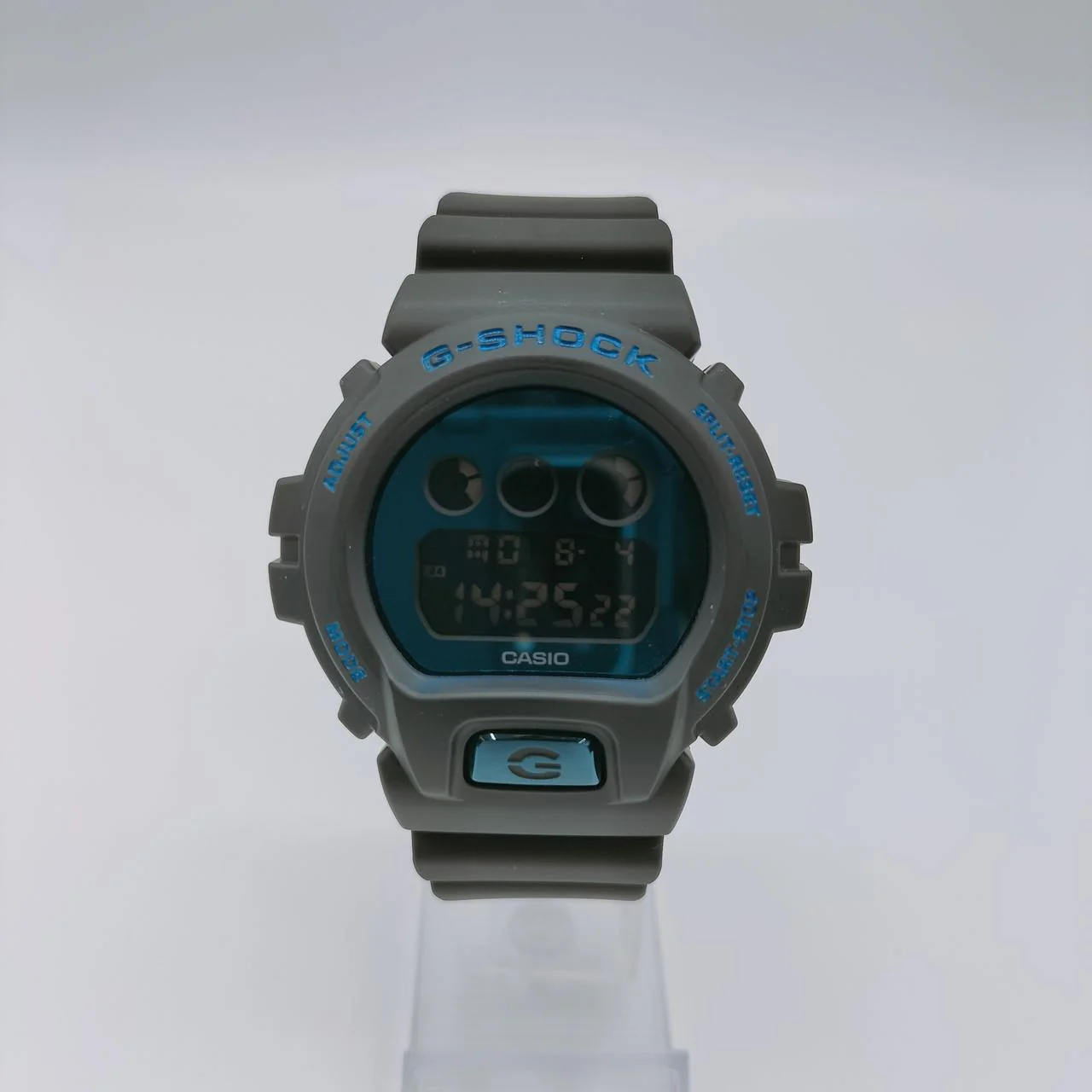 G-SHOCK Wristwatch DW-6900MMA