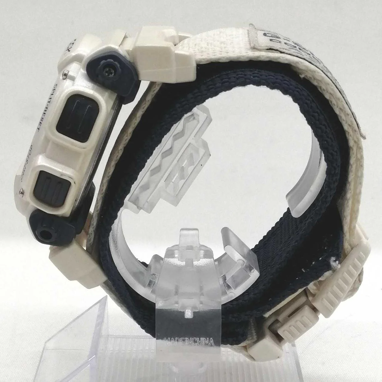 G=SHOCK Wristwatch DW-8800 - Image 3