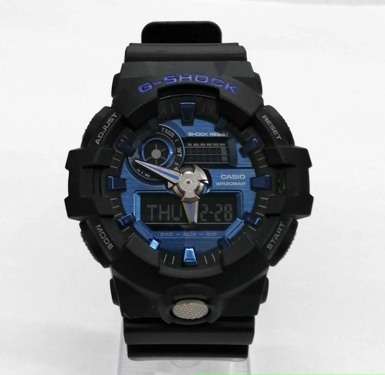 G-SHOCK Wristwatch GA-710 - Image 2