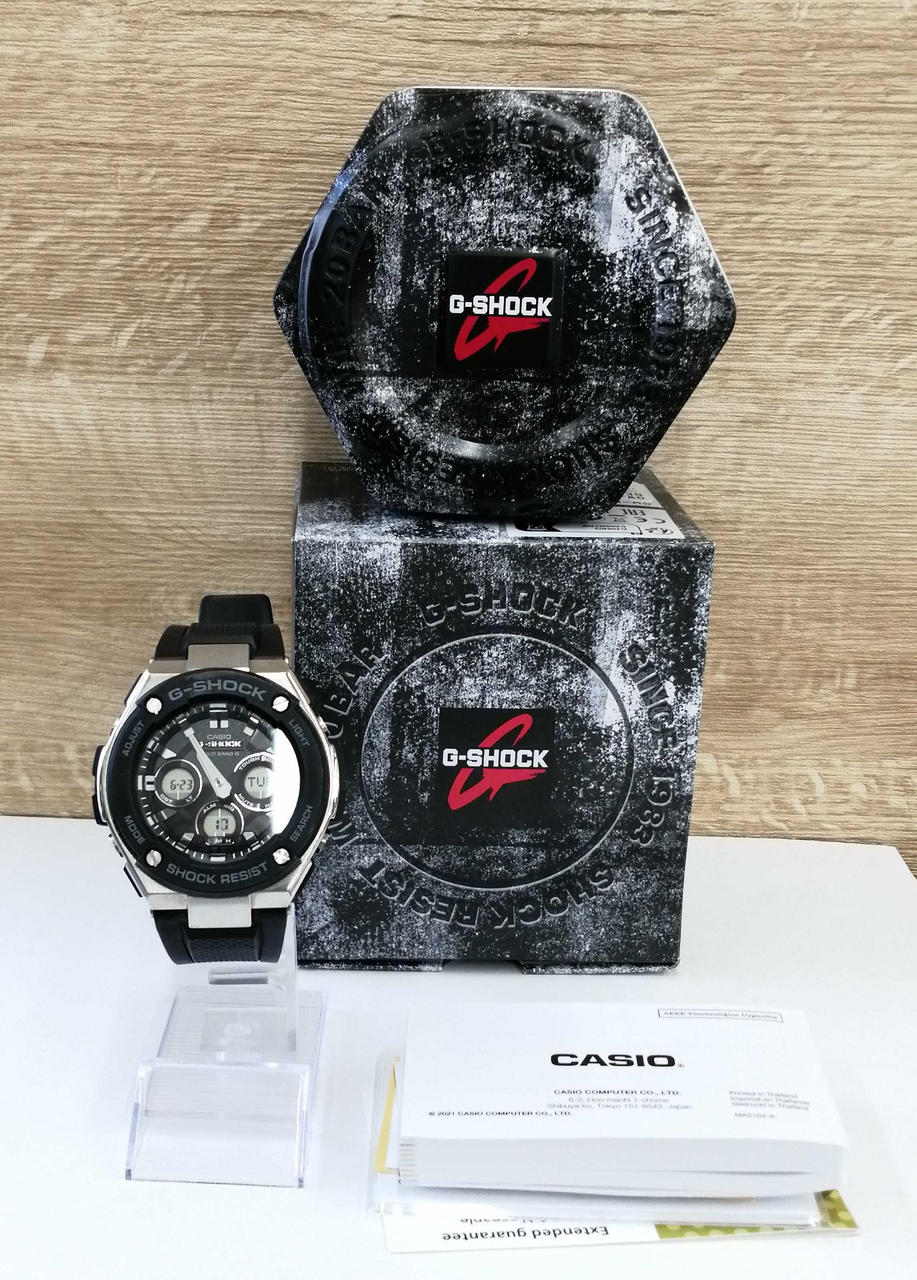 G-SHOCK Wristwatch GST-W300 - Image 4