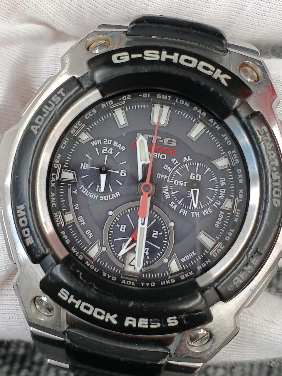 G-SHOCK Wristwatch MTG-1000 - Image 3