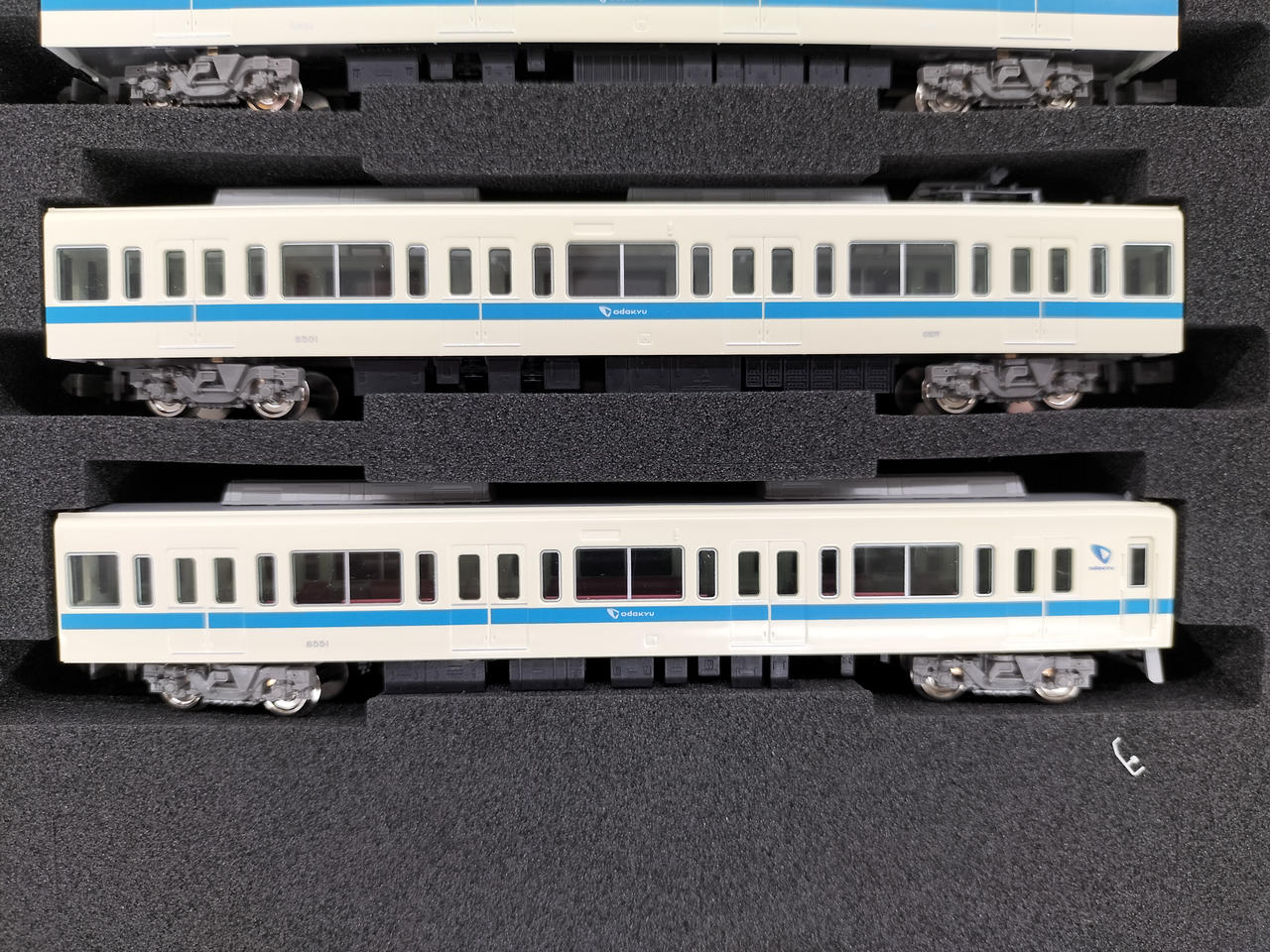 Greenmax Model Train Odakyu 8000 Series Body Refurbished Car 8251 Set 6-Car Set with Motor - Image 4