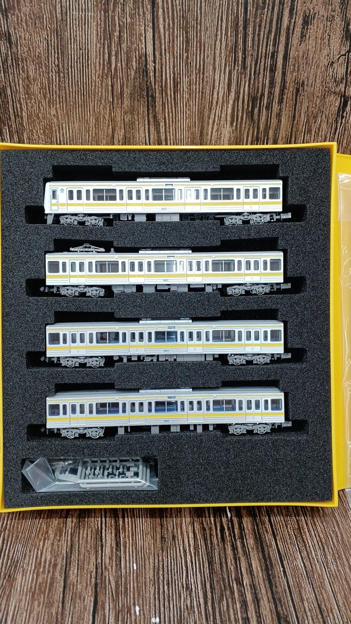 GREENMAX Seibu Yurakucho Line 40th Anniversary Commemorative Train (with Motor) 50764 - Image 8