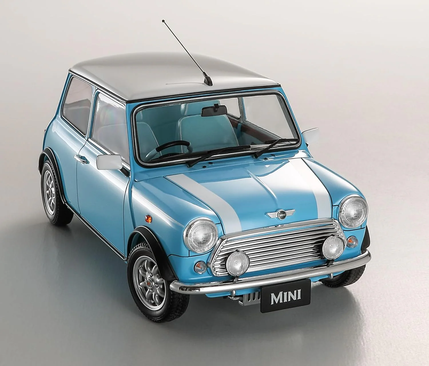 Hasegawa 20721 1/24 Mini Cooper Heritage Collection 1997 - Image 3