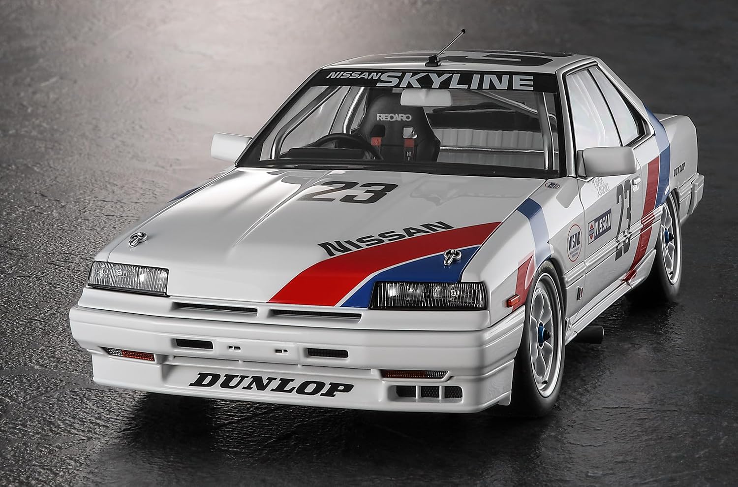 Hasegawa 20805 1/24 Nissan Skyline RS Turbo (DR30) 1986 JTC Champion - Image 3