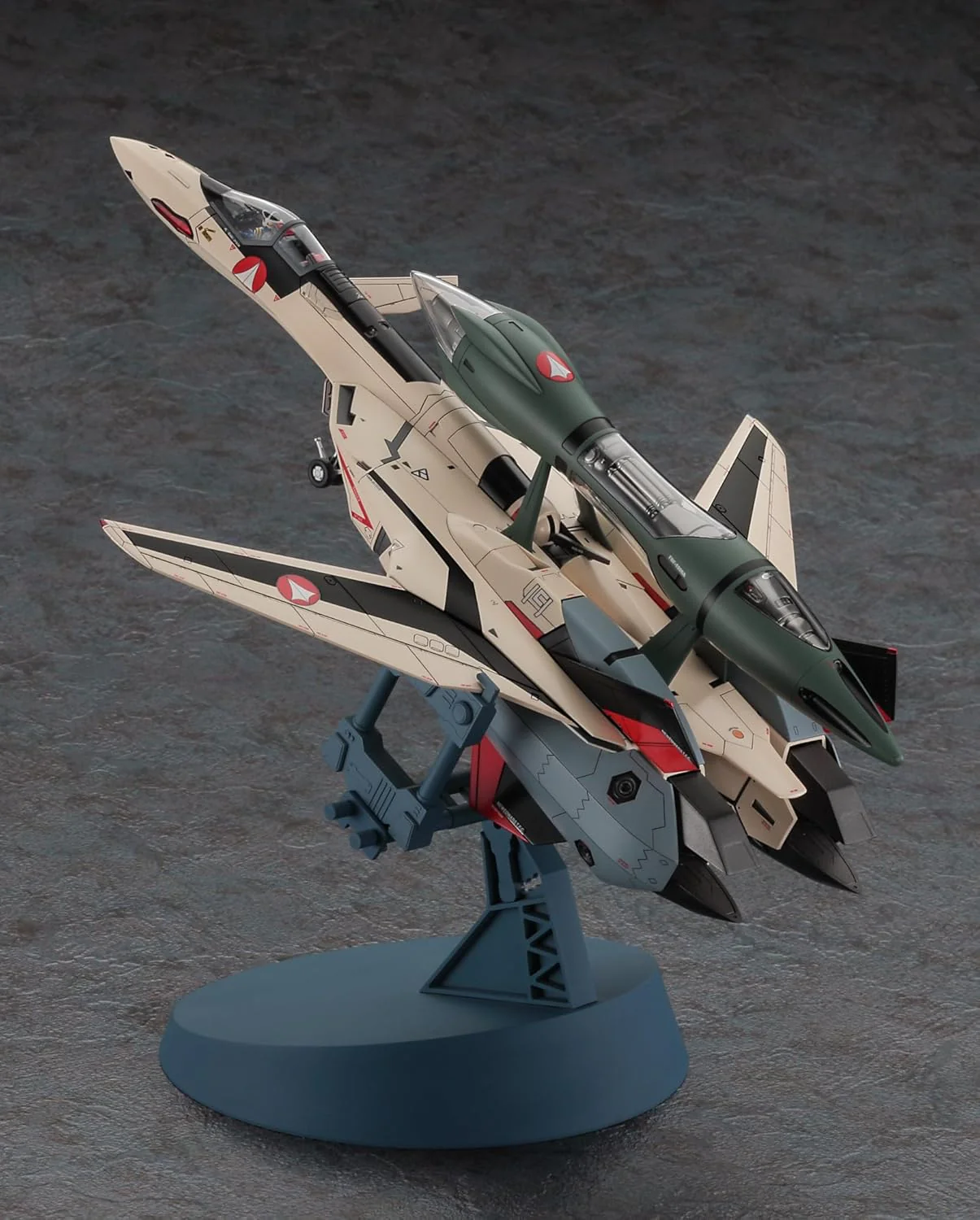Hasegawa 65885 1/72 Macross Plus YF-19 w/Fast Pack & Fold Booster - Image 11