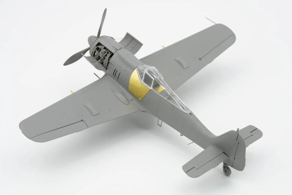 Hasegawa BF009 1/35 Focke-Wulf Fw190 A-8 4in1(R2/R6/R7/R8) - Image 10