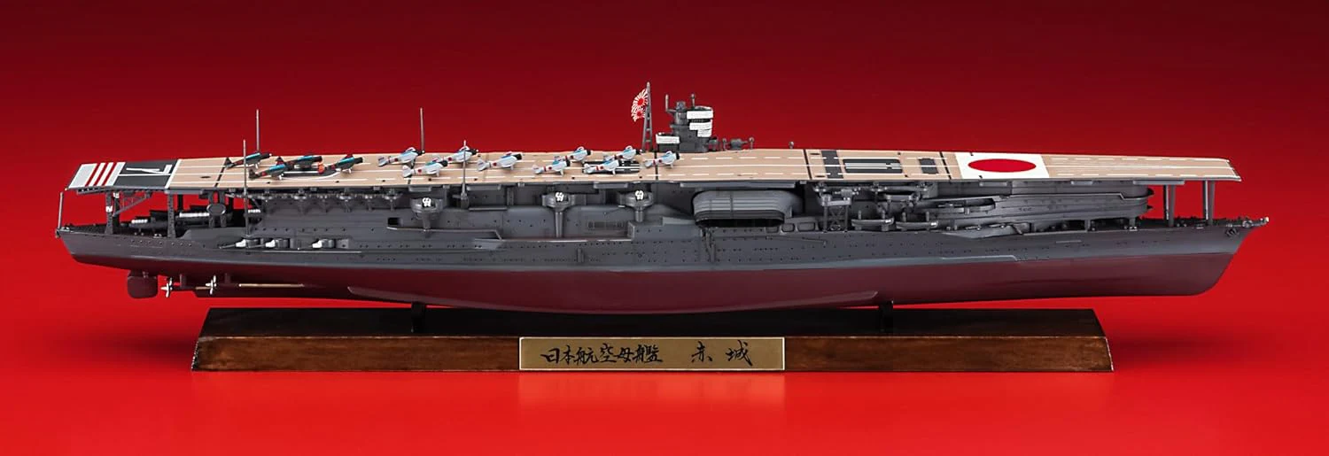 Hasegawa CH127 1/700 Japanese Navy Aircraft Carrier Akagi Full Hull Version Battle of Midway - Image 8