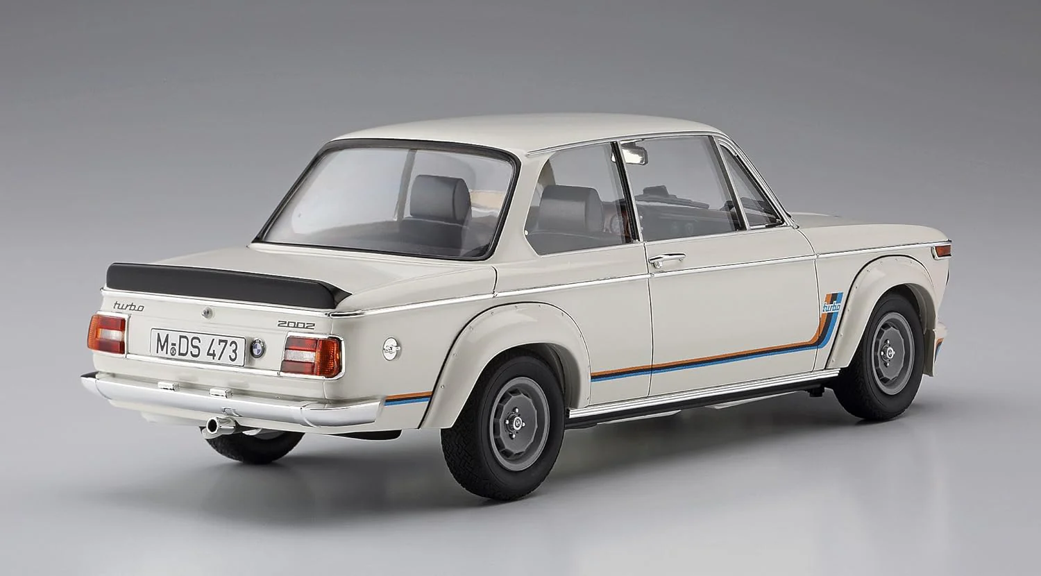 Hasegawa HC24 1/24 Historic Car Series BMW 2002 Turbo - Image 3