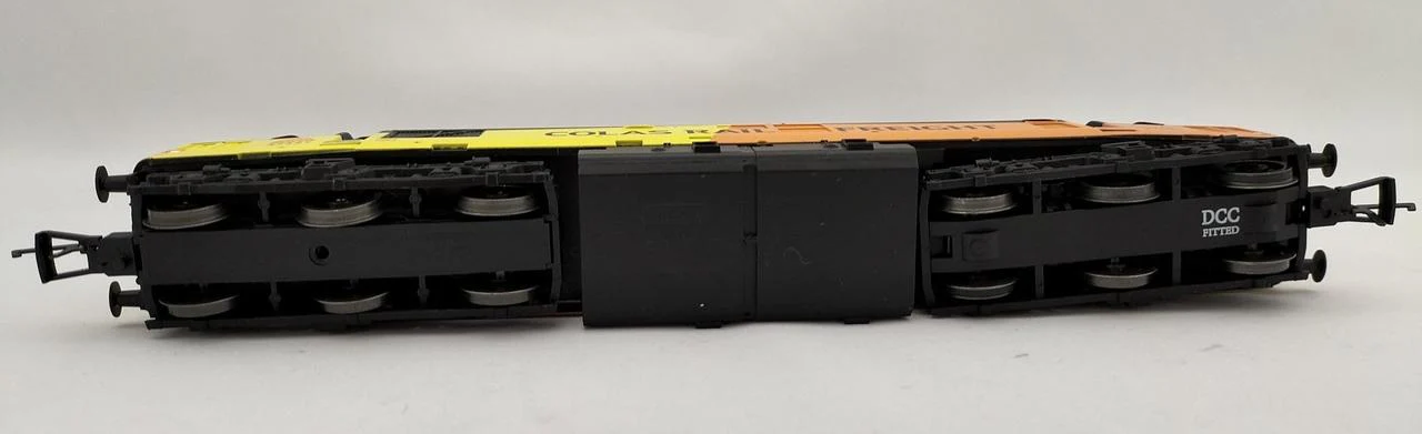 HORNBY HO Gauge CLASS 37 - Image 6