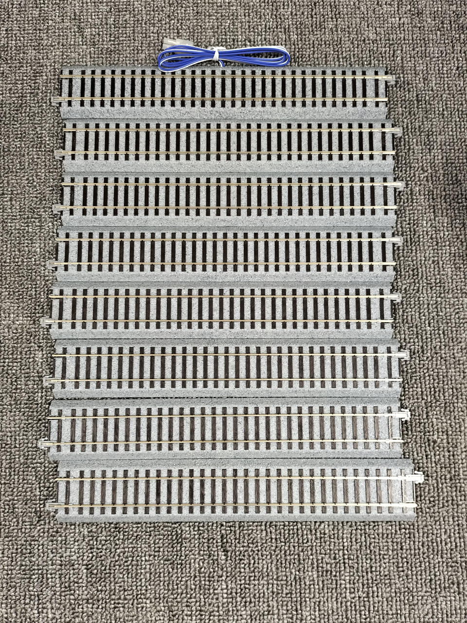 KATO 1/80 HV1 R370 Endless Double-Tracking Set 3-111 - Image 10