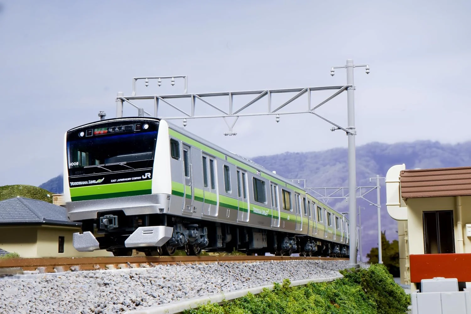 KATO 10-1994 N Gauge E233 Series 6000 Series Yokohama Line 8 Car Set - Image 2