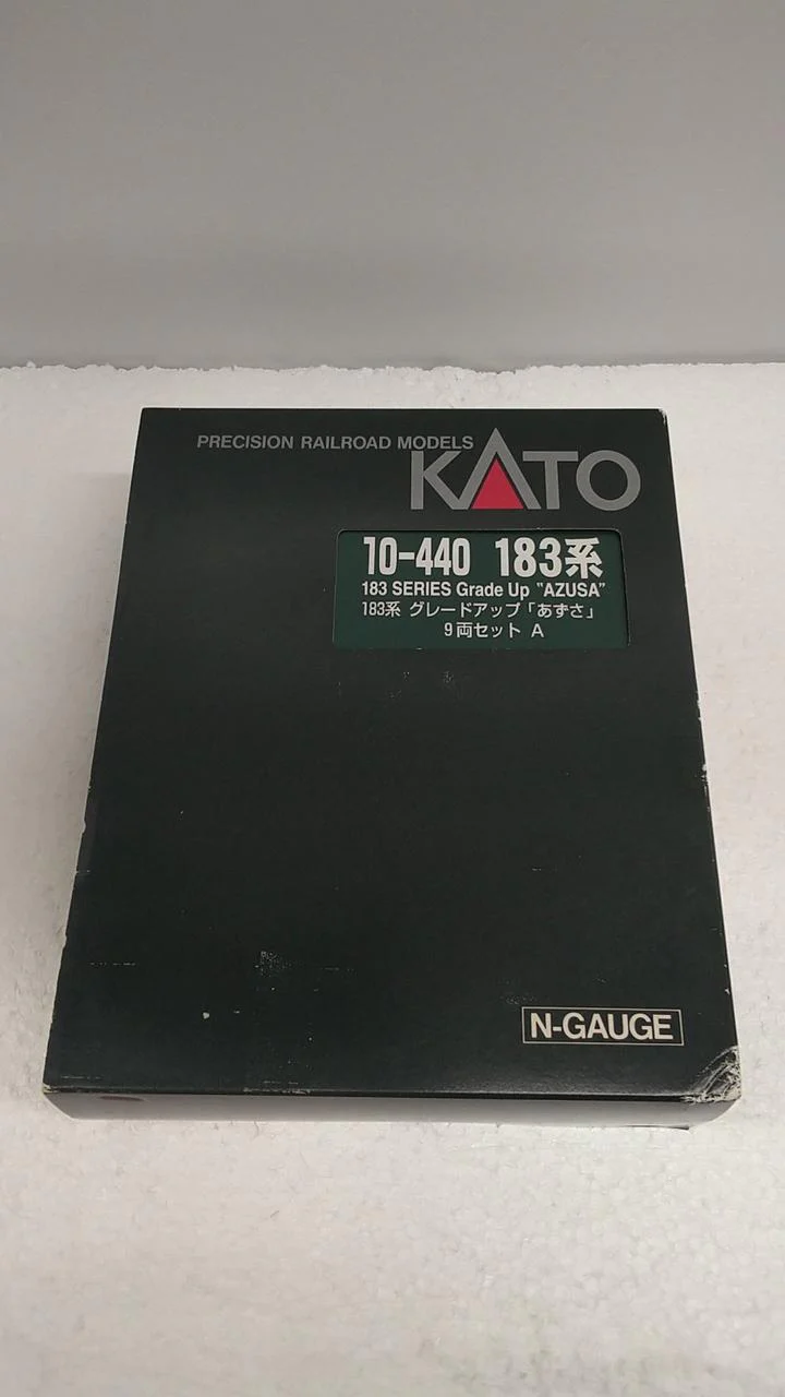 KATO 10-440 183 Series Upgrade 'Azusa' 9-Car Set - Image 2