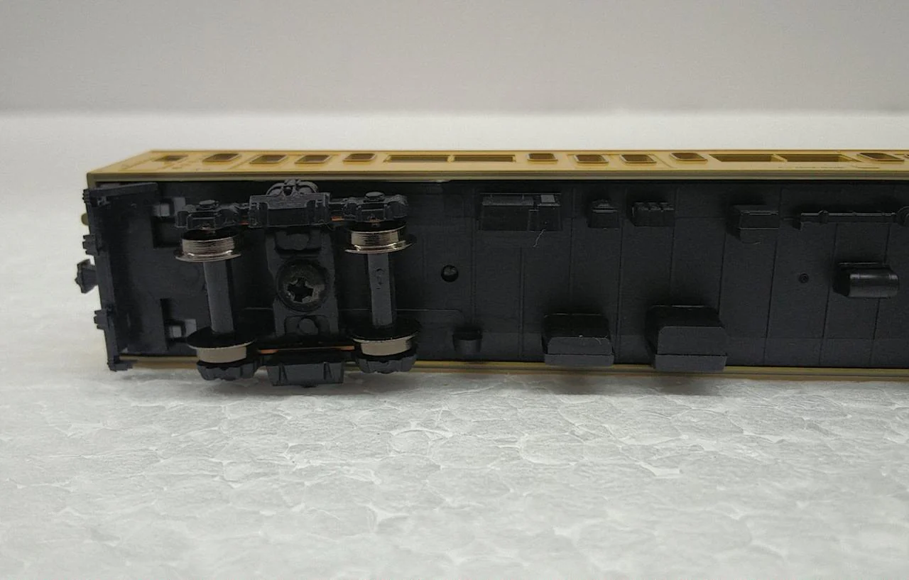 KATO 10-516 103 Series Non-ATC Cars Sobu Local Line Color 10-Car Set - Image 8
