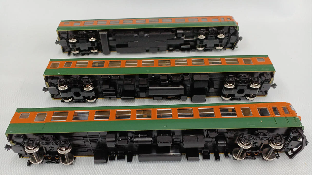 KATO 165 Series Express Train Low-Roof 3-Car Set 3-507 - Image 6