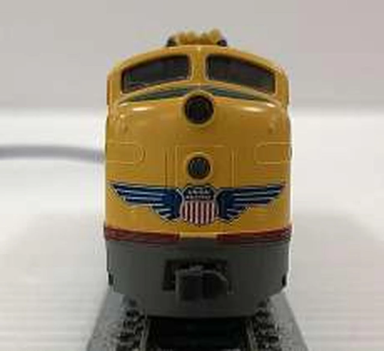 KATO [2-Car Set] EMD E8/9.A, E8/9.B 176-263, 176-294 - Image 2