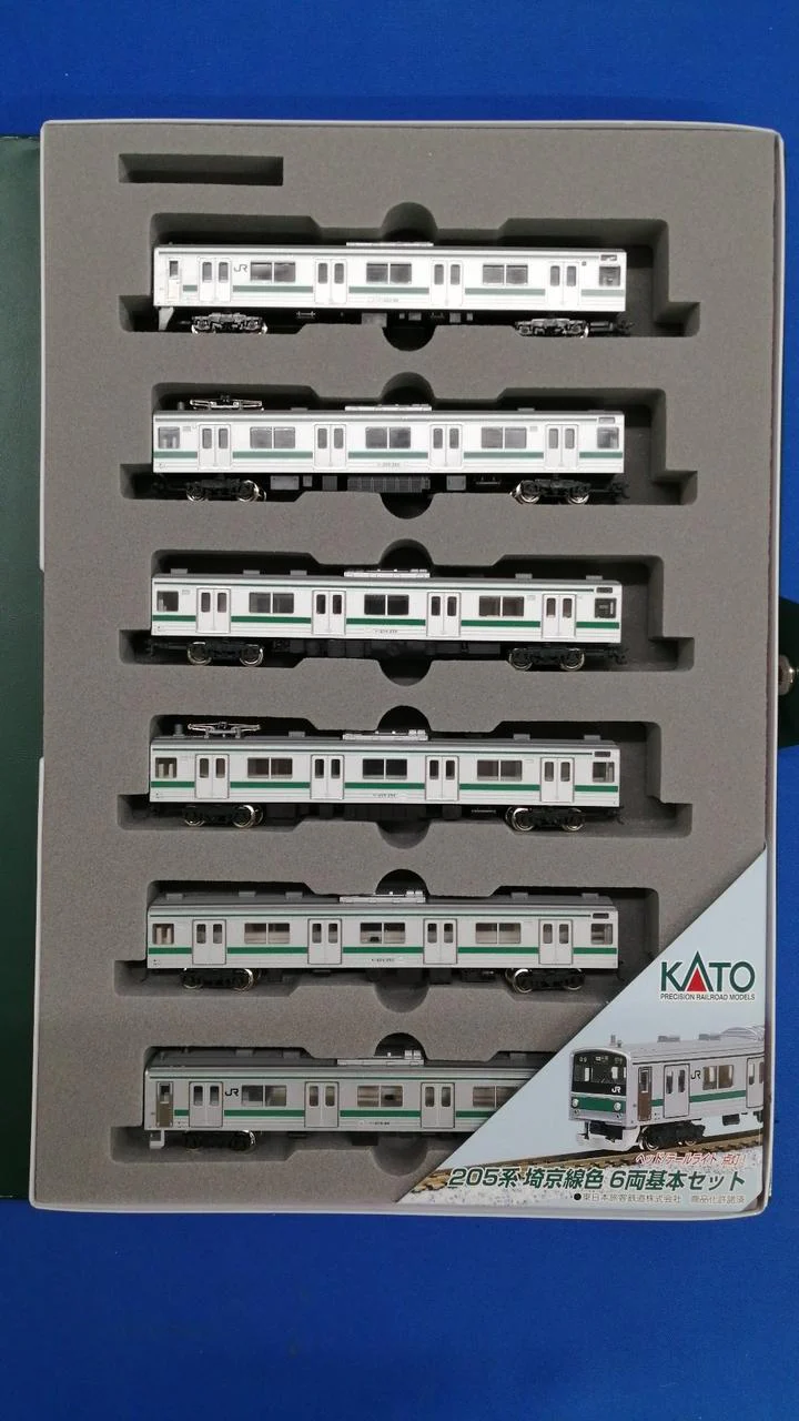 KATO 205 Series Saikyo Line Color 6-Car Basic Set 1/150 - Image 3