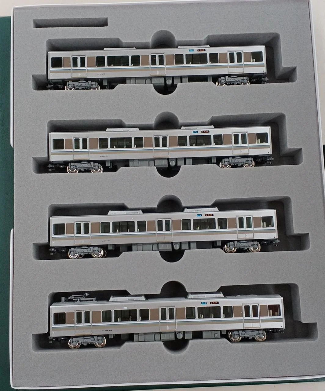 KATO 223 Series 2000 Subseries (First Batch) 'New Rapid' 4-Car Set 10-537