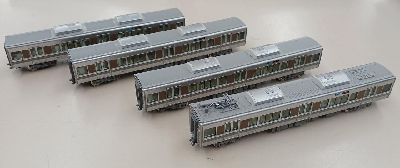 KATO 223 Series 2000 Subseries (First Batch) 'New Rapid' 4-Car Set 10-537 - Image 6