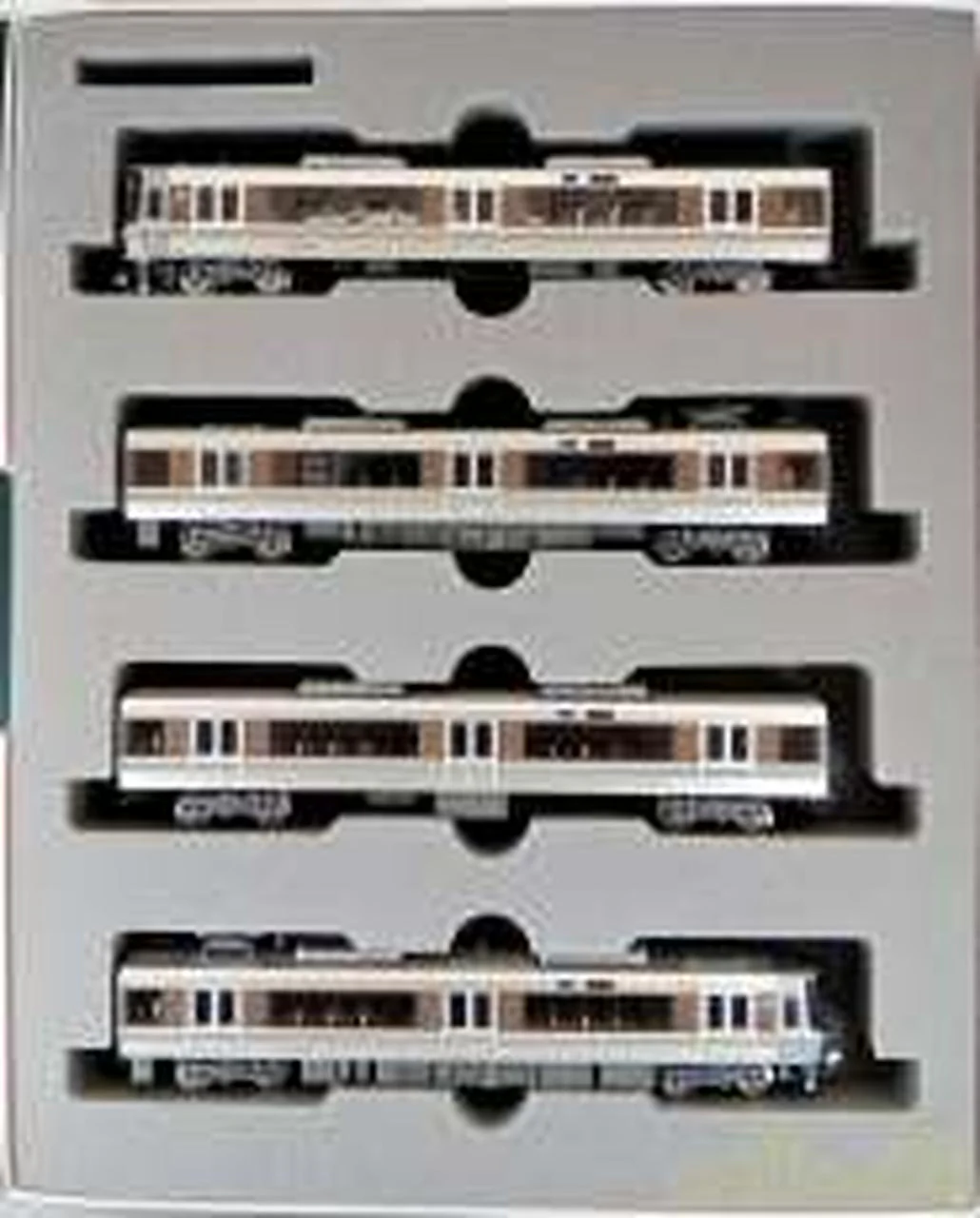 KATO 223 Series 2000 Subseries (First Batch) 'New Rapid' 4-Car Set 10-537 - Image 2