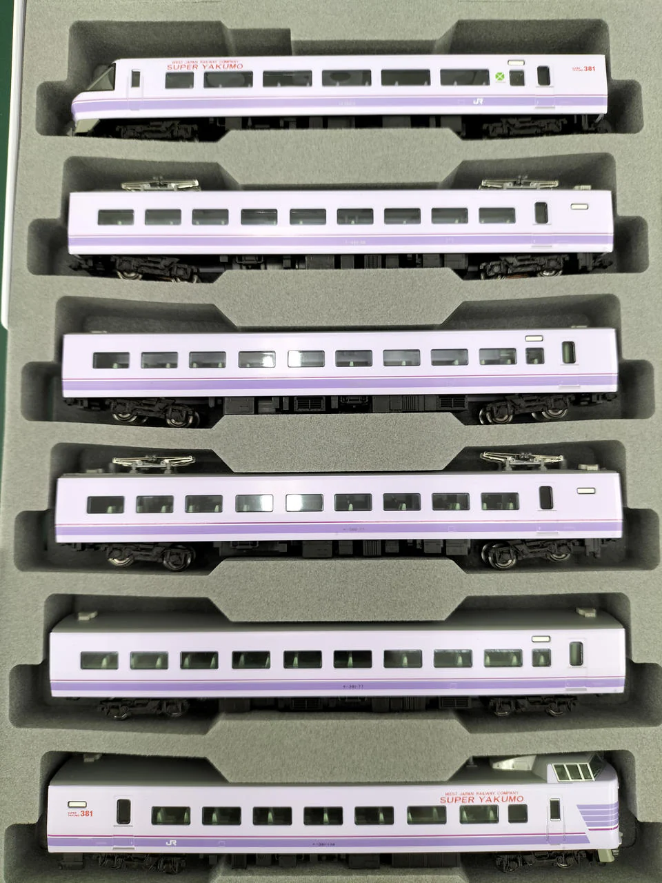 KATO 381 Series Super Yakumo Panorama Formation 6-Car Set 10-1936 - Image 2