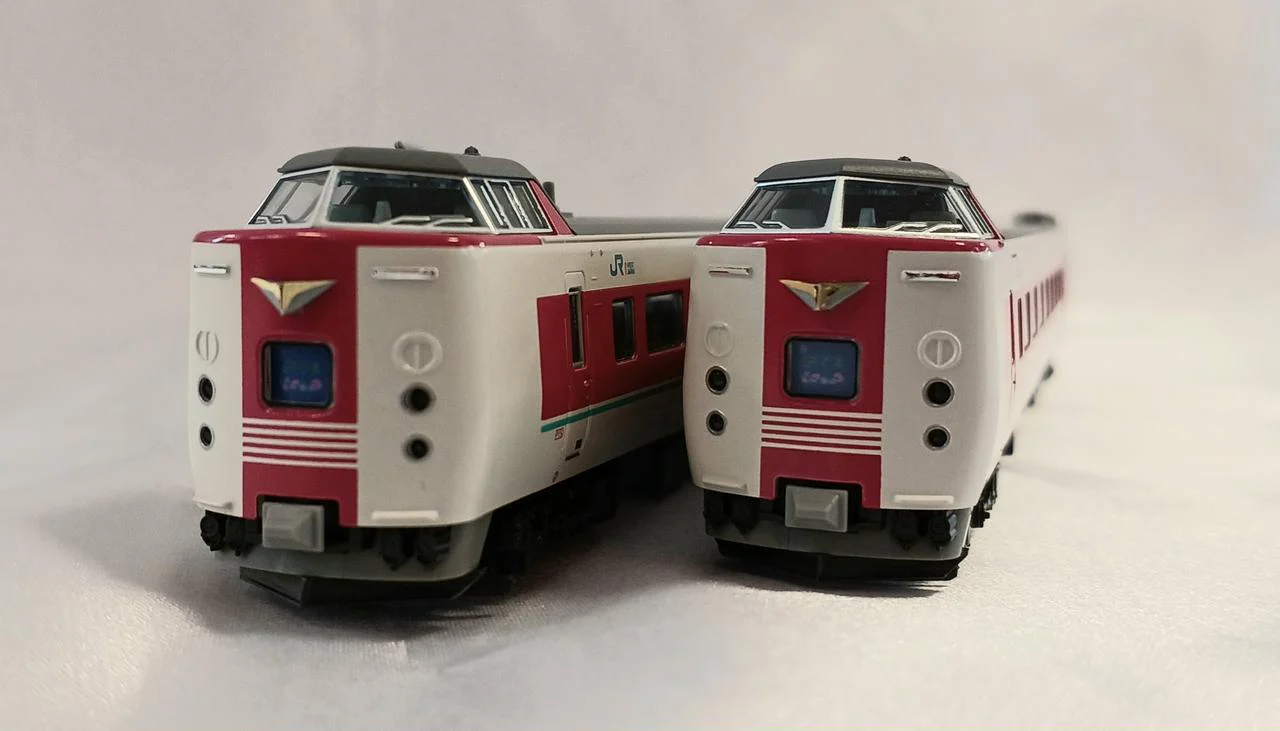 KATO 381 Series 'Yuttari Yakumo' (Normal Formation) 7-Car Set 10-1452 - Image 5