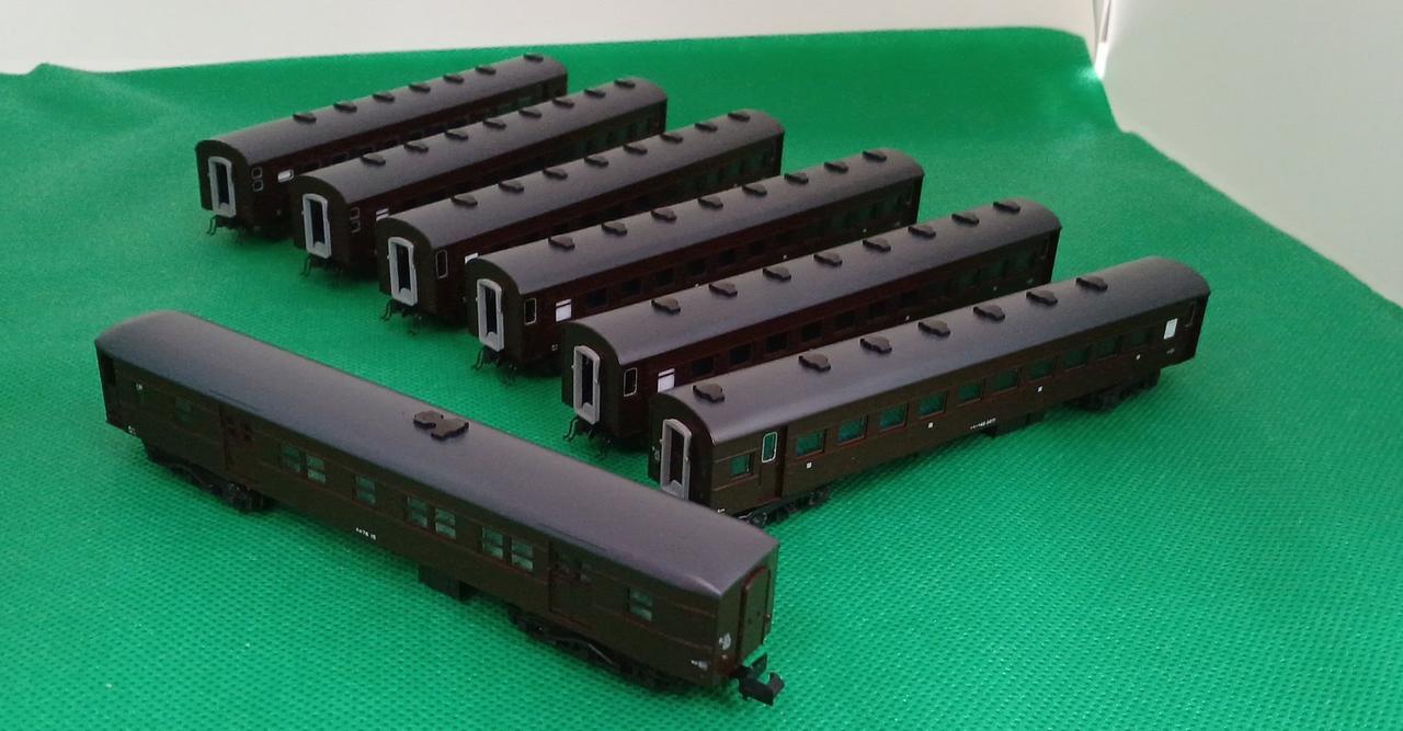 KATO 43 Series Takasaki Depot Old Passenger Cars 7-Car Set 10-1805 - Image 6