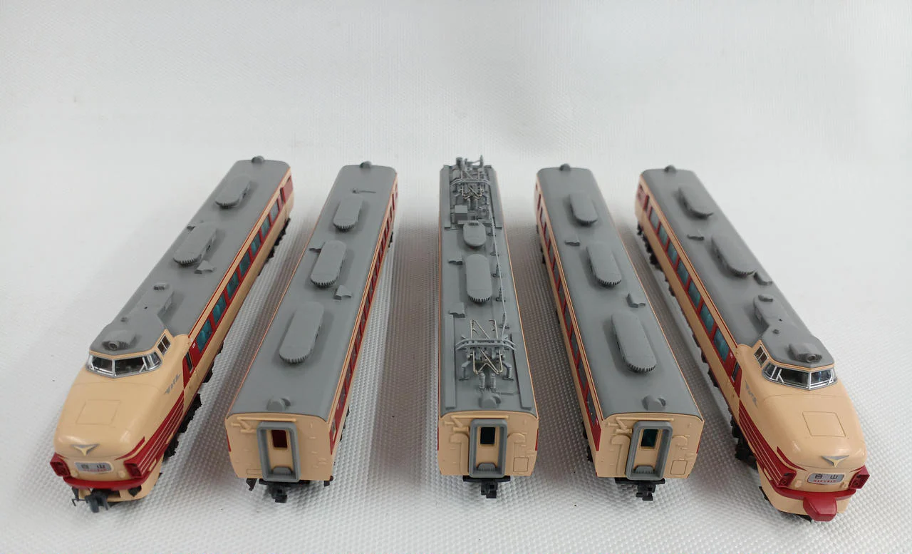 KATO 489 Series Early Model Hakusan/Asama 5-Car Basic Set 10-239 - Image 2