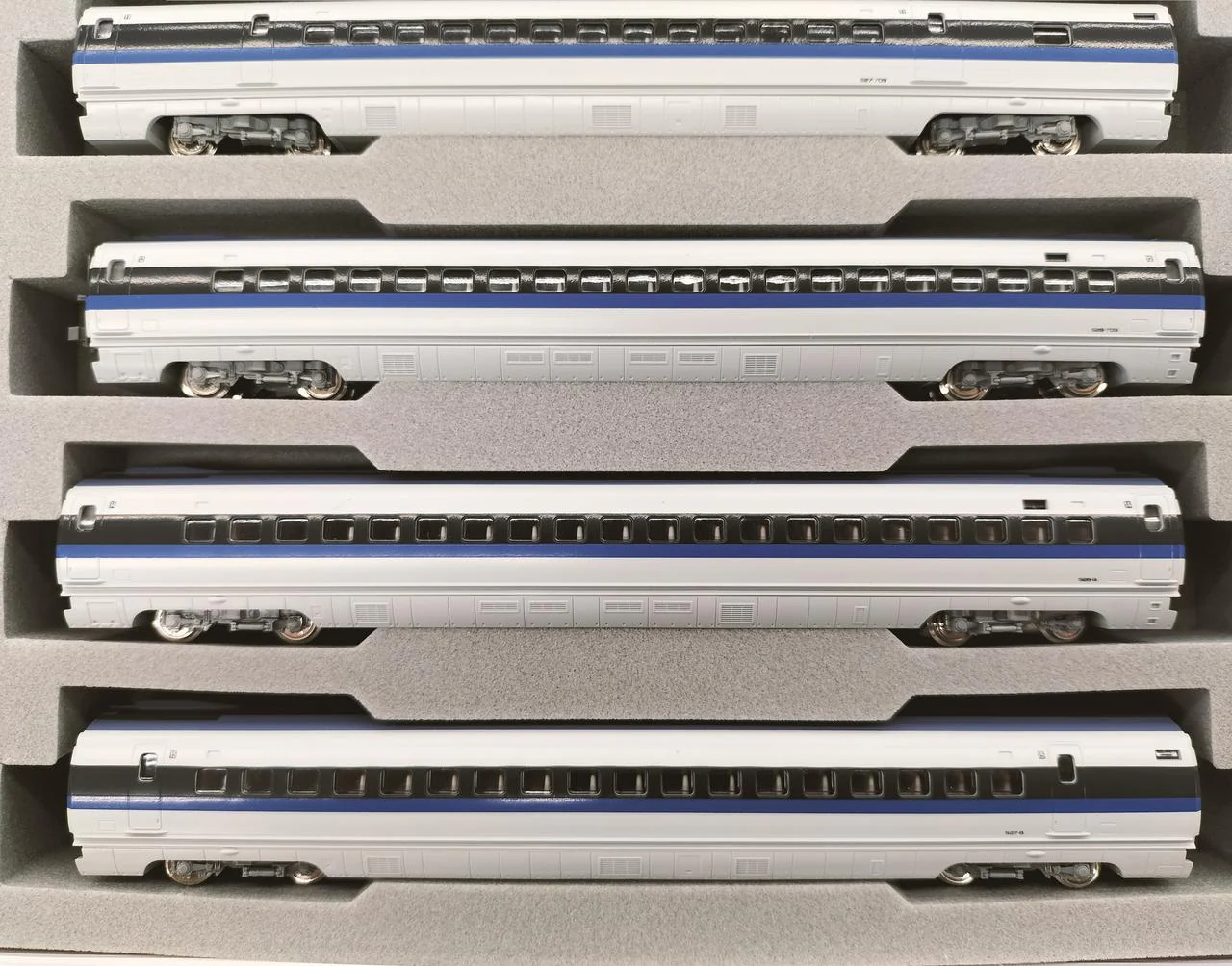 KATO 500 Series Shinkansen 'Nozomi' 8-Car Expansion Set 10-512 500 Series - Image 6