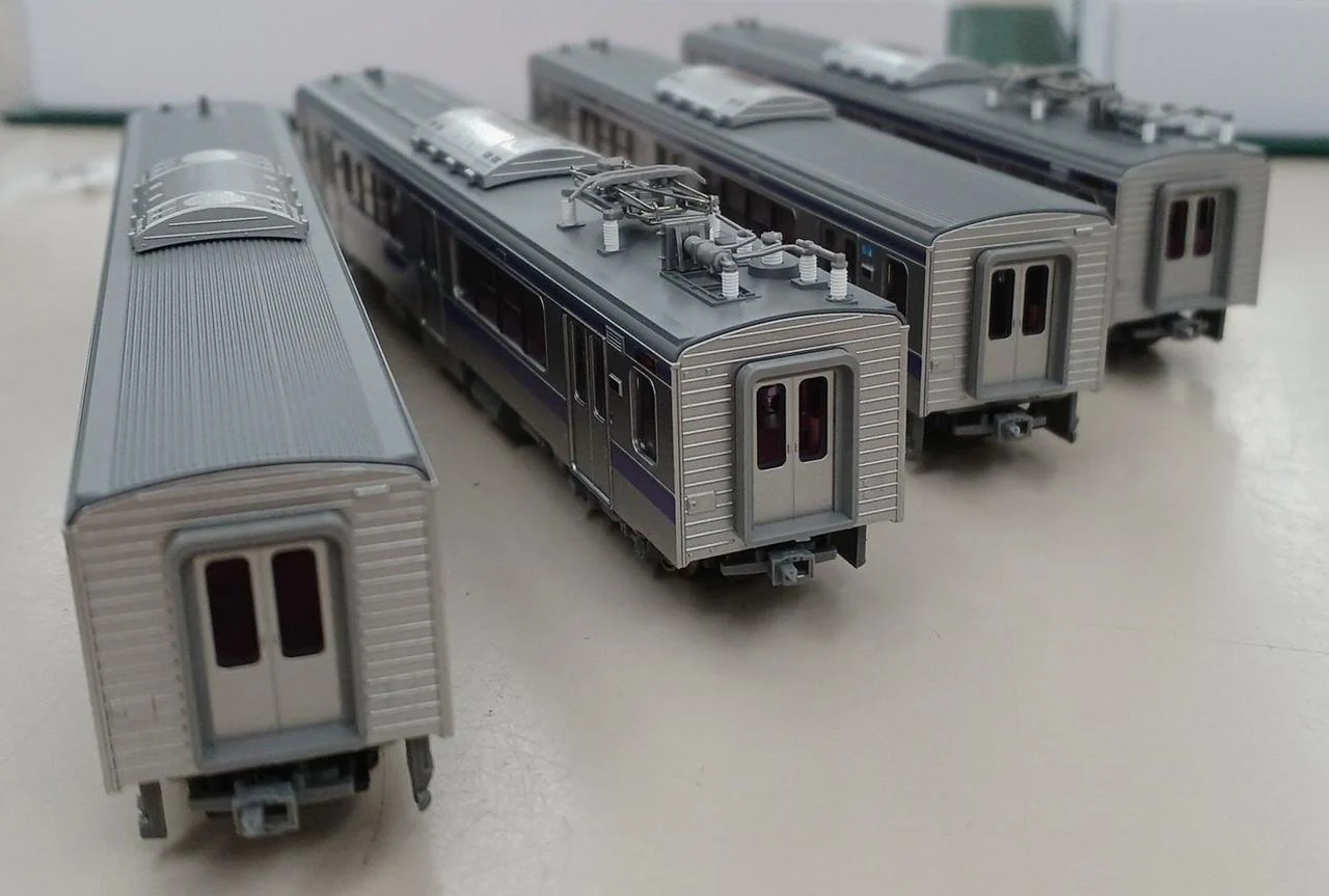 KATO' 701 Series 1000 Subseries Morioka Color 4-Car Set 10-1556 - Image 9