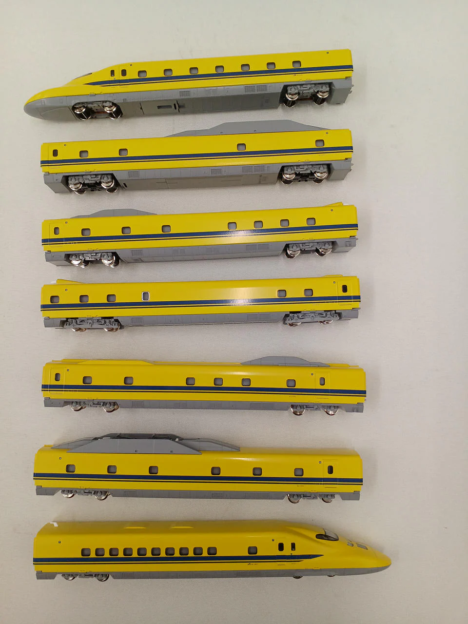 KATO 923 Series 3000 Subseries Doctor Yellow - Image 9