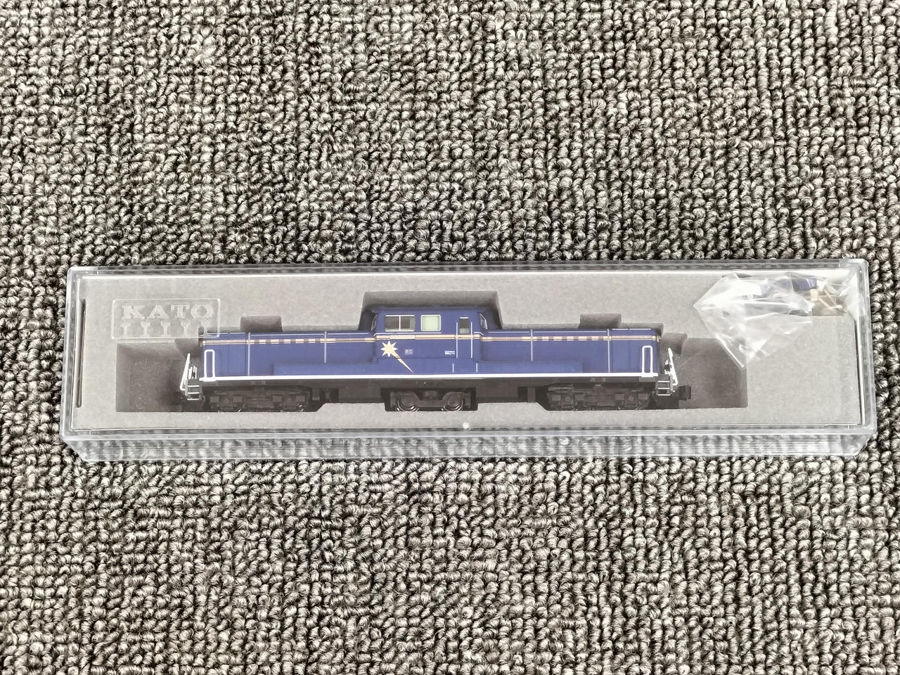 KATO DD51 Late Model Cold-Resistant Hokutosei (Gray H Rubber) 7008-L - Image 7