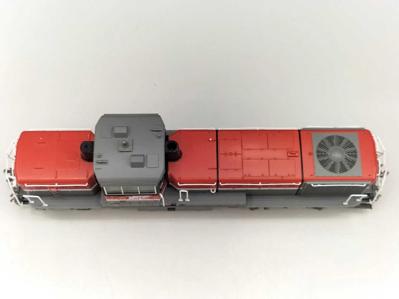 KATO DE10 JR Freight Update Color 1-705 - Image 3