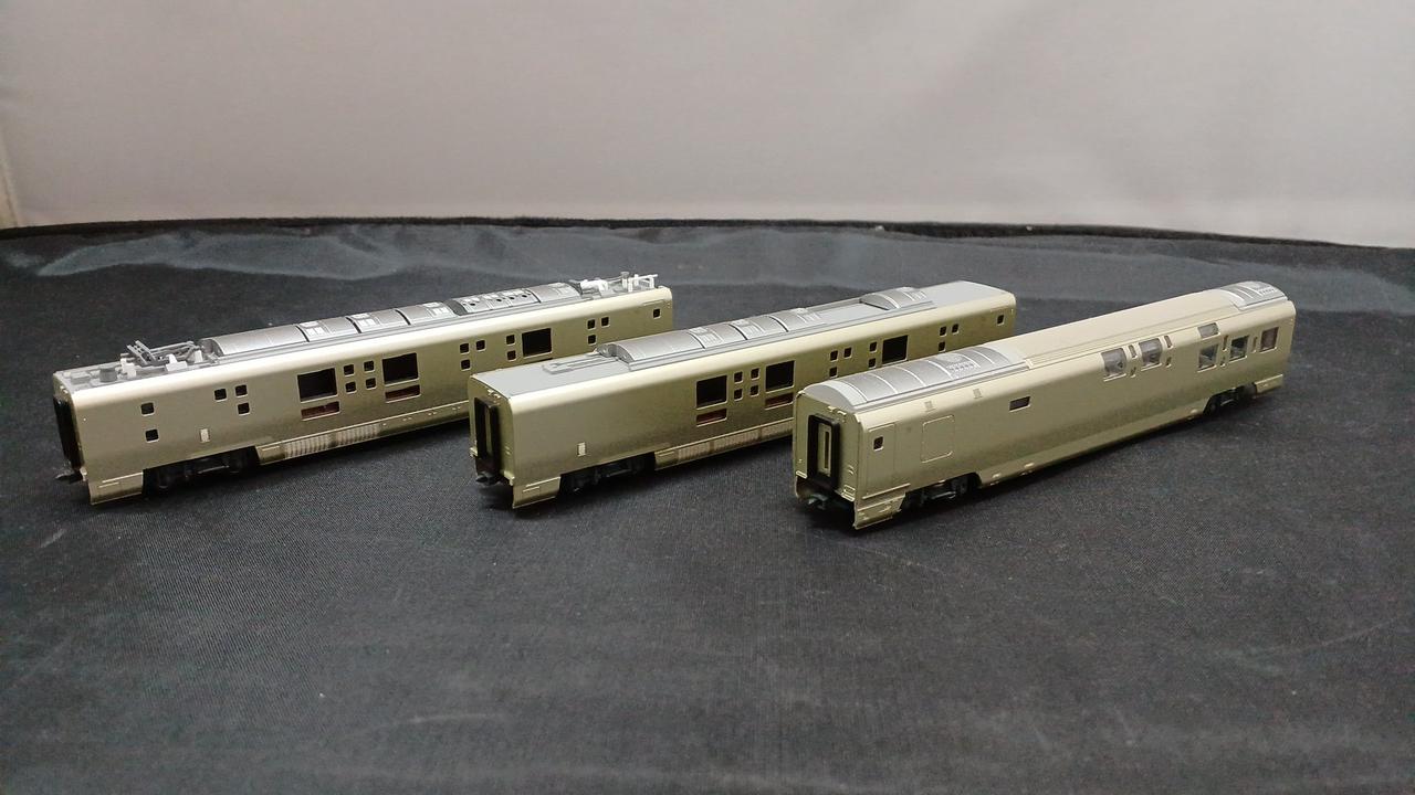 KATO E001 Series [TRAINSUITE Shikishima] Basic & Add-on Set 10-1889 / 10-1890 - Image 11