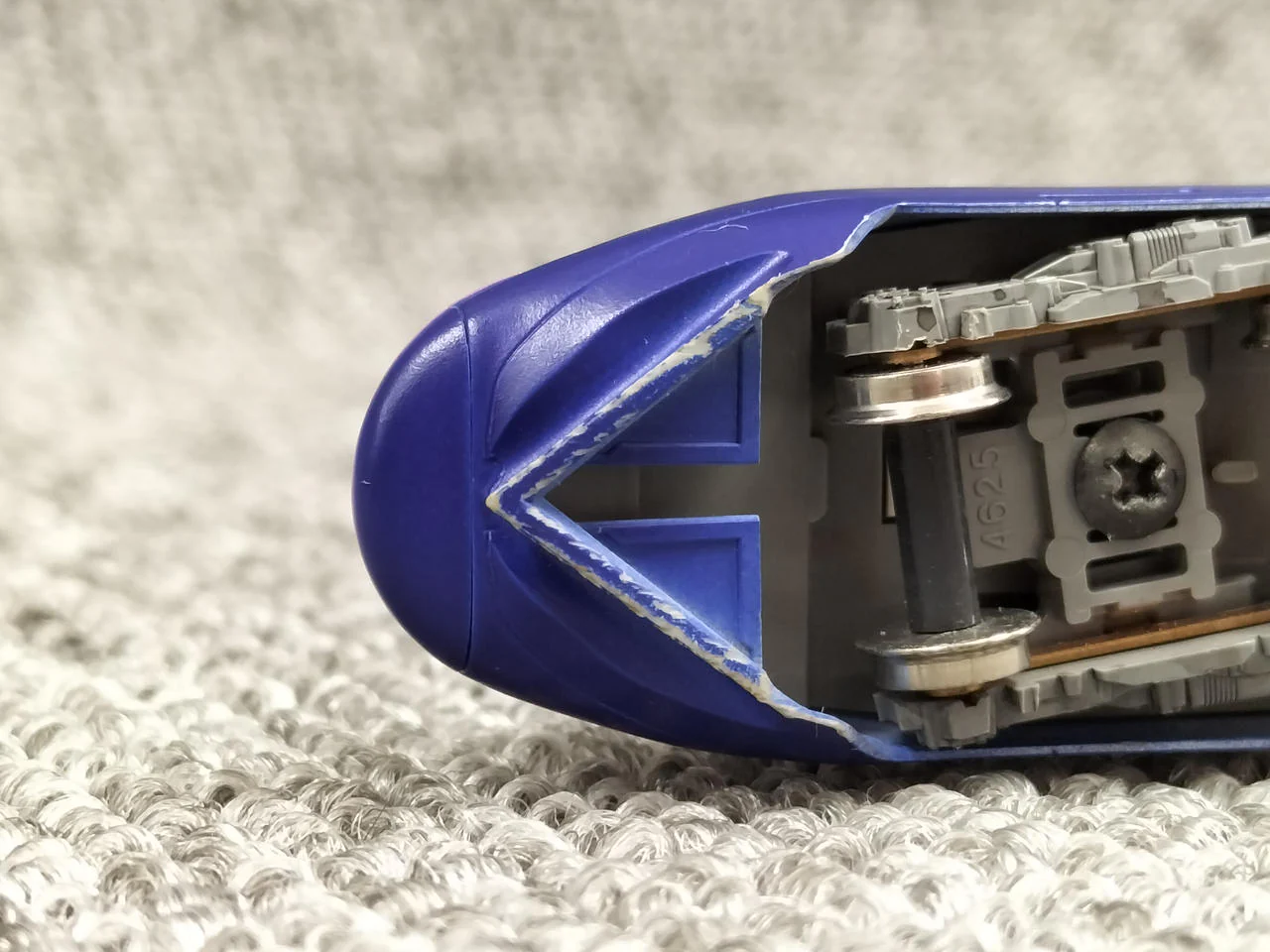 KATO E2 Series 1000 Series Shinkansen Hayate Basic Add-on Set 10-278, 10-279 - Image 2