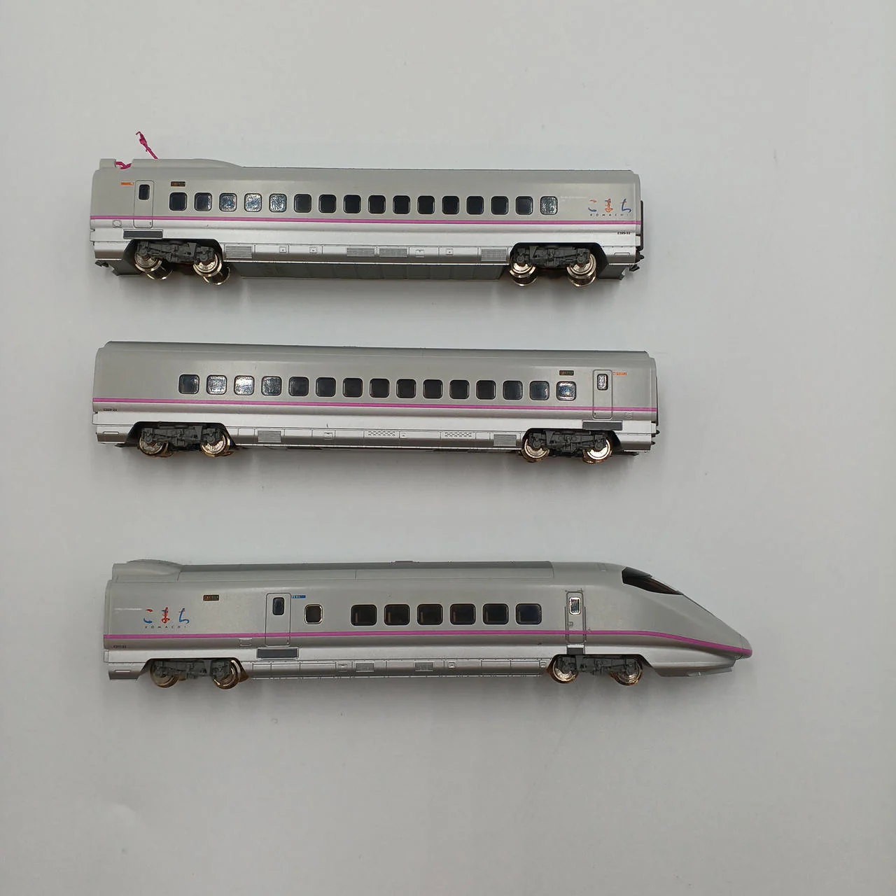 KATO E3 Series Akita Shinkansen 'Komachi' 6-Car Set 10-221 E3 Series - Image 7