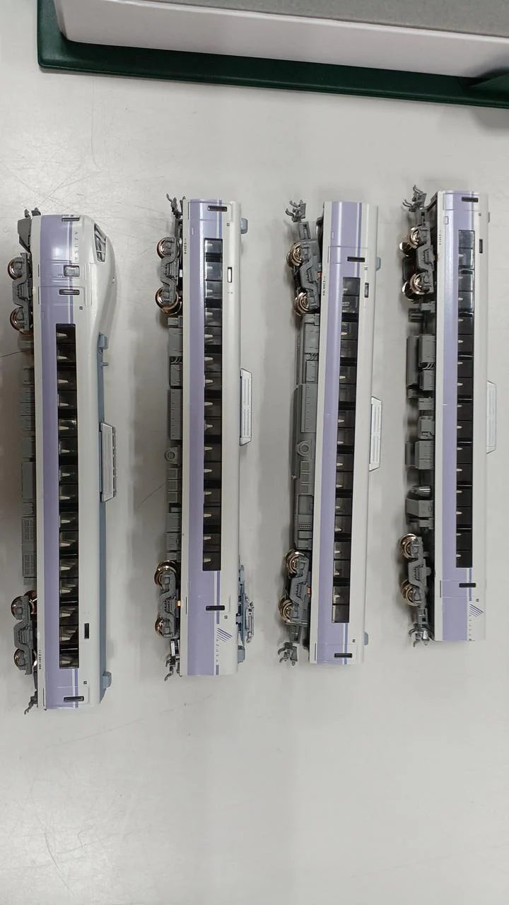 KATO E351 Super Azusa 8-car + 4-car set - Image 7