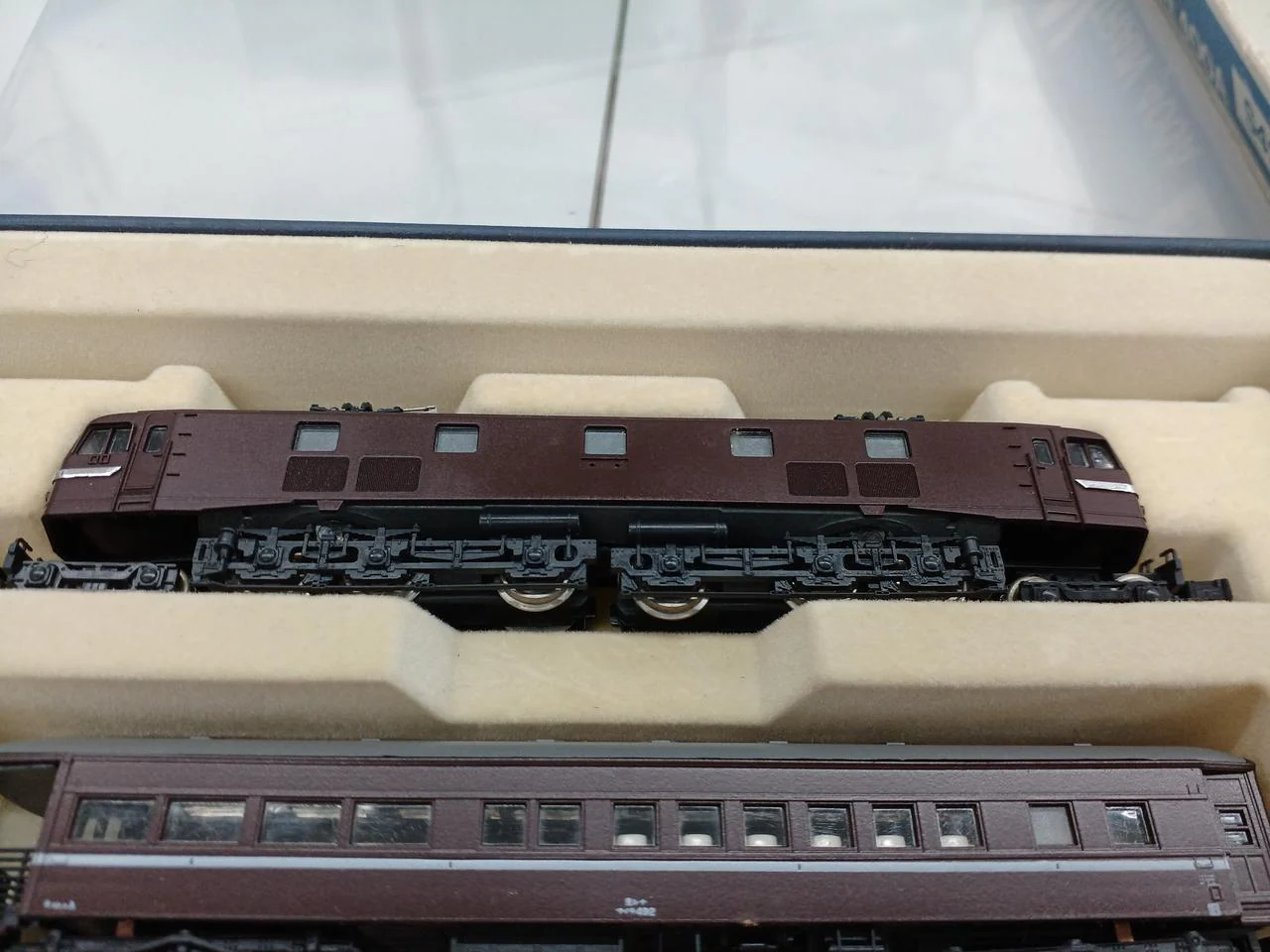 KATO EF58 Electric Locomotive Tsubame Hato 6-Car Set 306-1 EF58 - Image 13