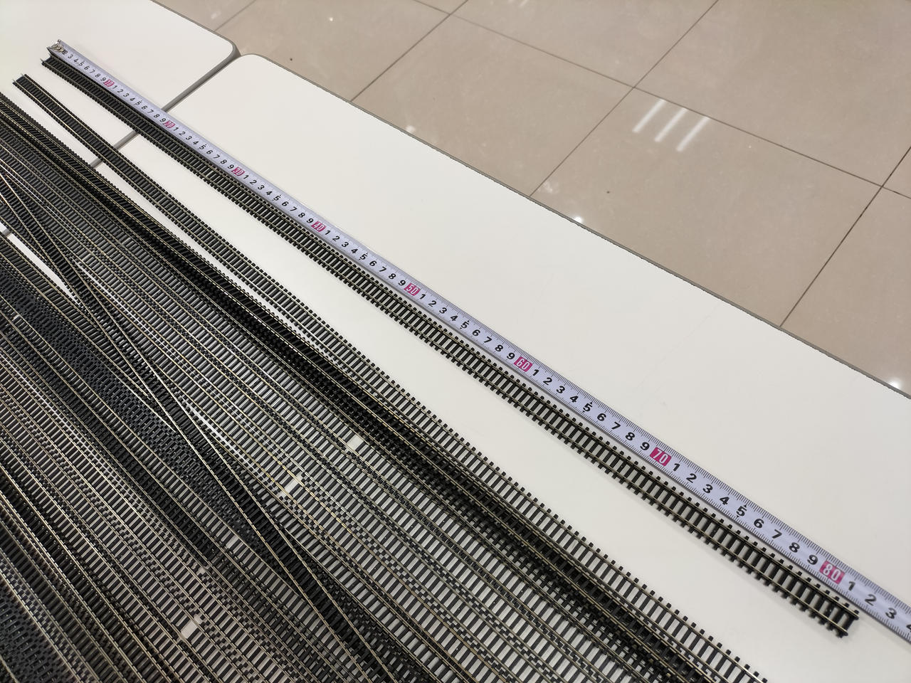 KATO Flexible Rail 31 pieces 21-000 - Image 3