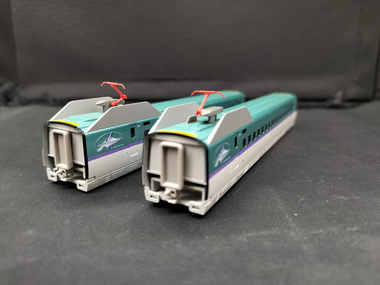 KATO H5 Series Hokkaido Shinkansen 10-1967 + 10-1968 - Image 6