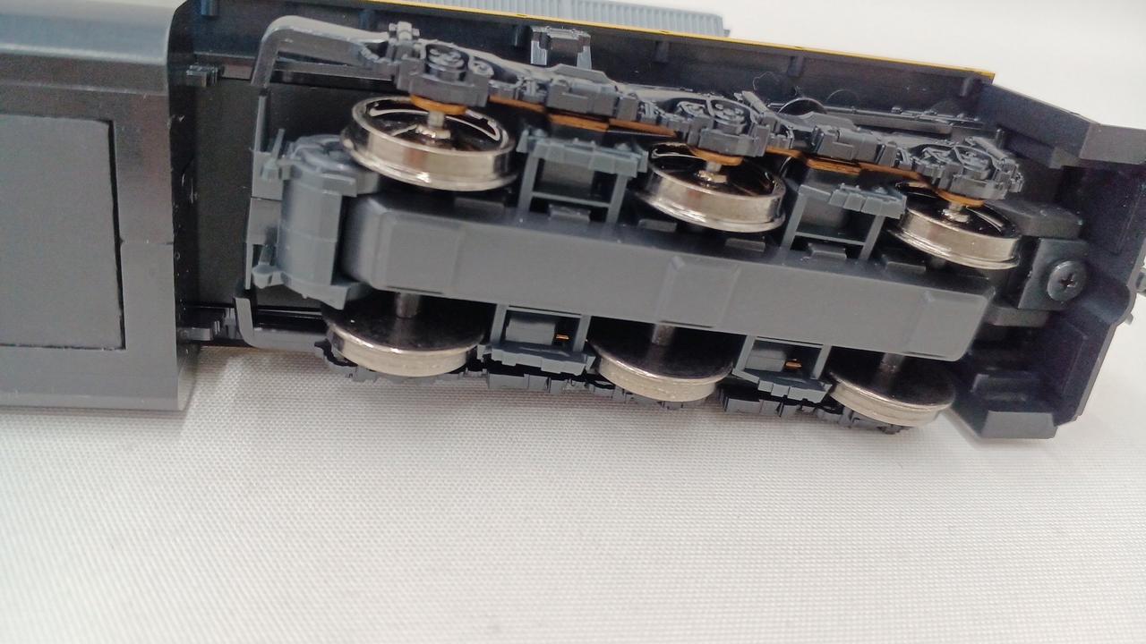KATO HO gauge EMD SD80MAC - Image 13