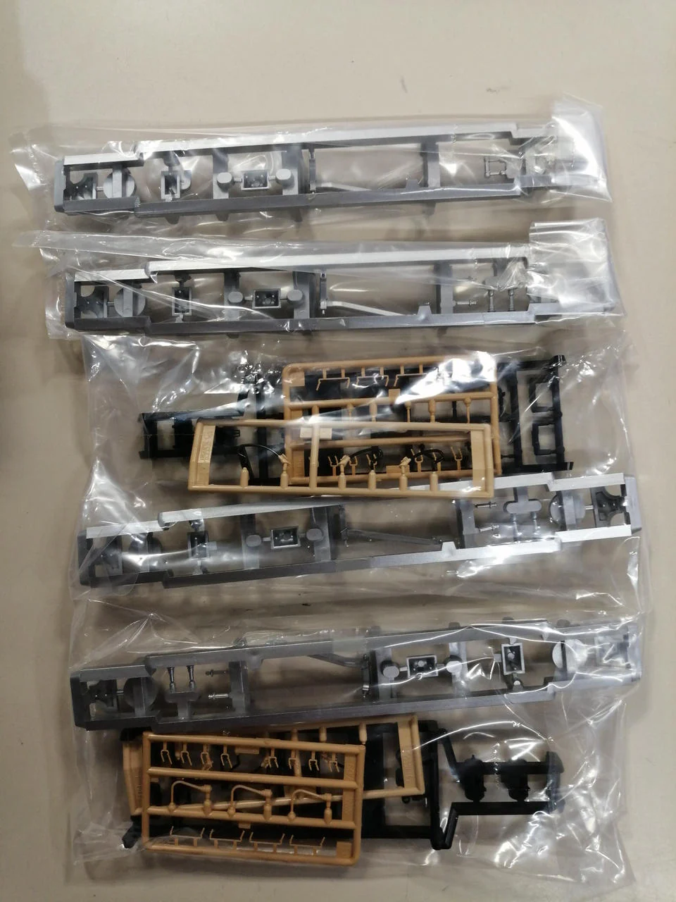 KATO HO Gauge KiHa 82 Series Limited Express Diesel Car 4-Car Basic - Image 14