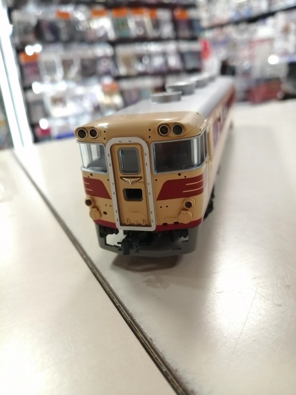 KATO HO Gauge KiHa 82 Series Limited Express Diesel Car 4-Car Basic - Image 5