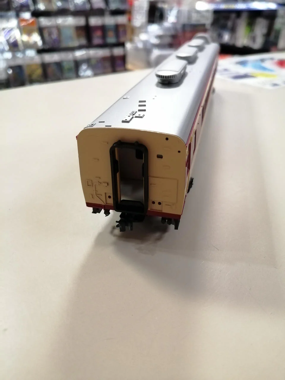 KATO HO Gauge KiHa 82 Series Limited Express Diesel Car 4-Car Basic - Image 7