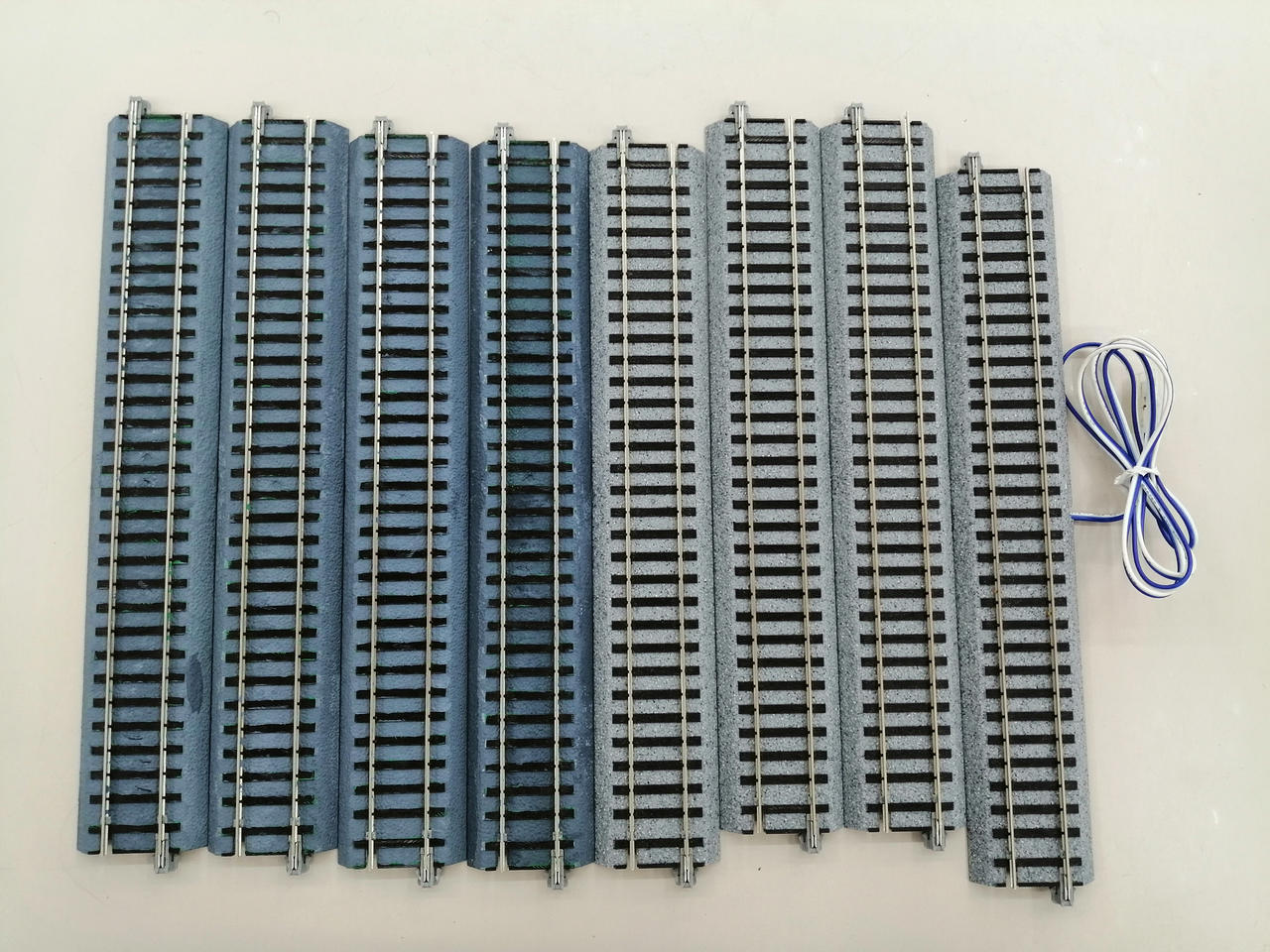 KATO HO Gauge Unitrack 3-111 R730 Endless Double Tracking Set - Image 3